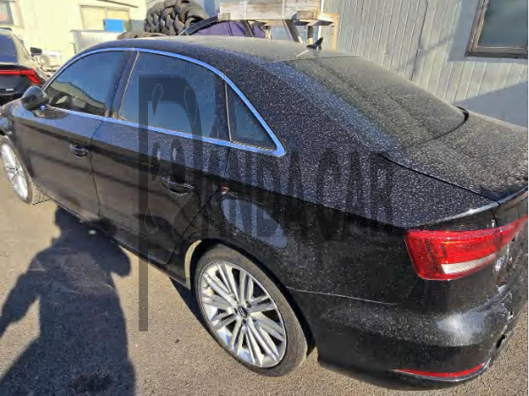 2018 Audi A3 40 TFSI, photograph 3