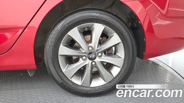 2018 Hyundai Accent 1.4 VVT Modern, photograph 3