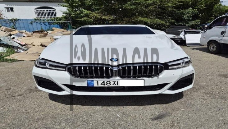 2022 BMW 530i, photograph 1