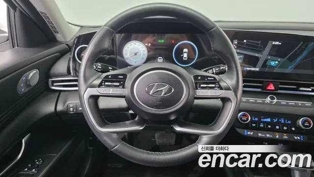 2022 Hyundai AVANTE 1.6, photograph 1