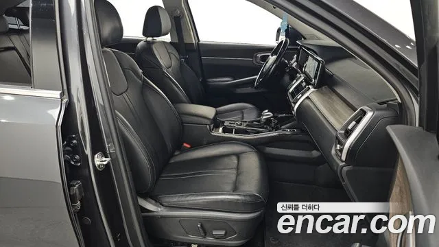 2022 Kia Sorento Diesel 2.2 2WD, photograph 2