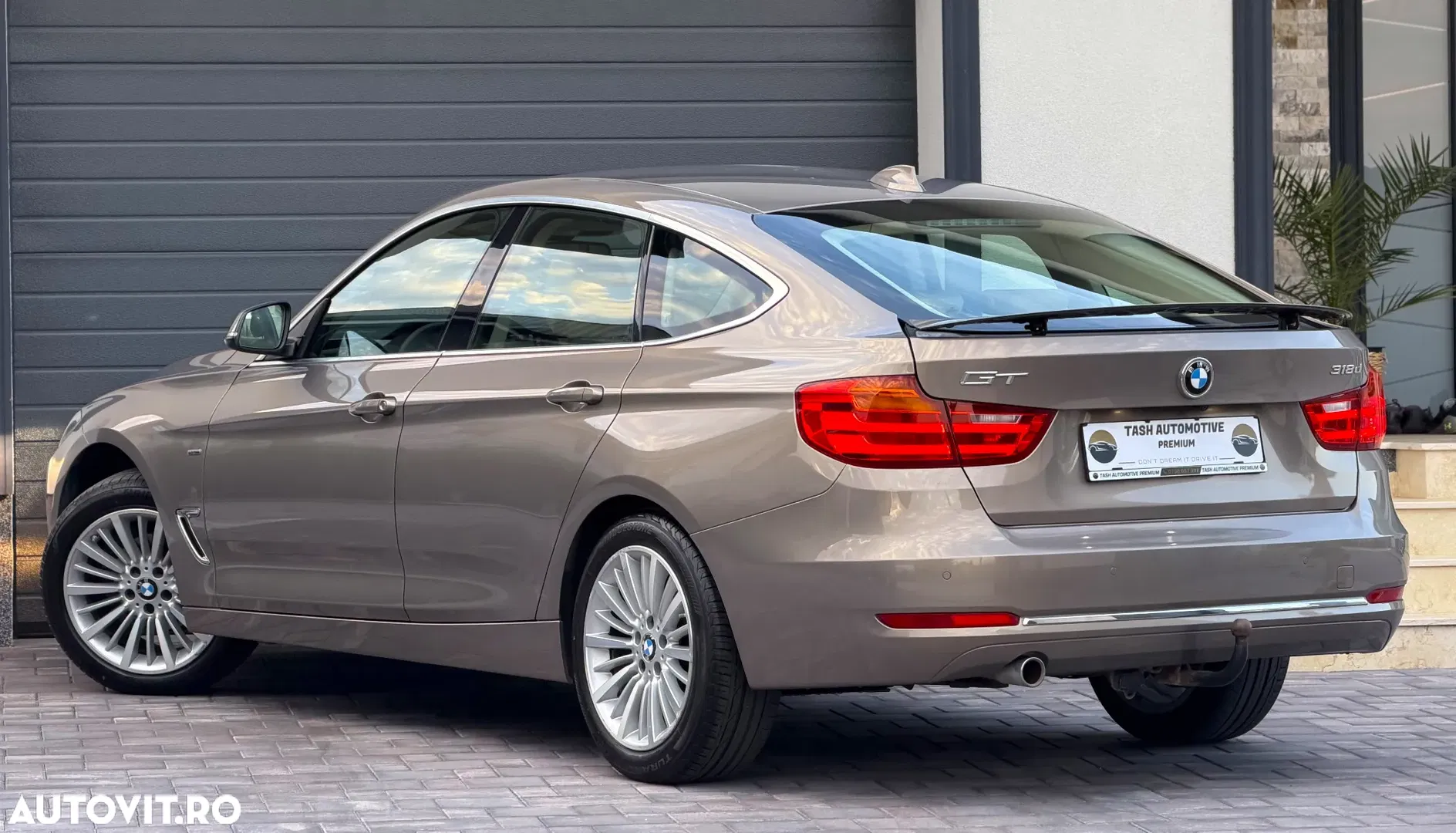 2014 BMW Seria 3 318d Aut. Luxury Line, photograph 4