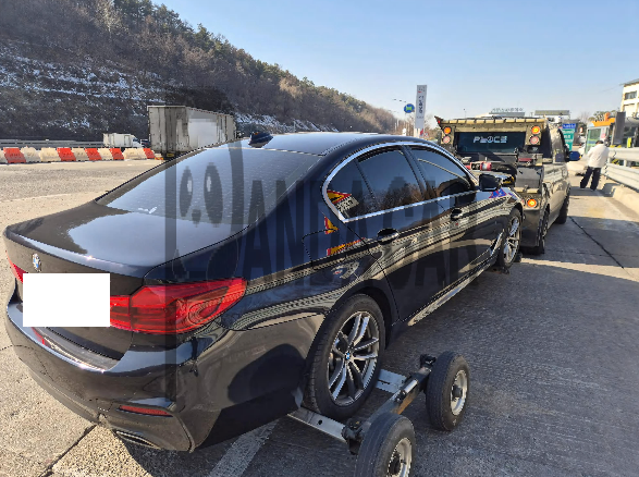 2018 BMW 520d, photograph 2