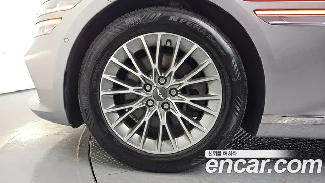 Genesis G80 Gasoline 2.5 Turbo AWD — photo 1 of 34