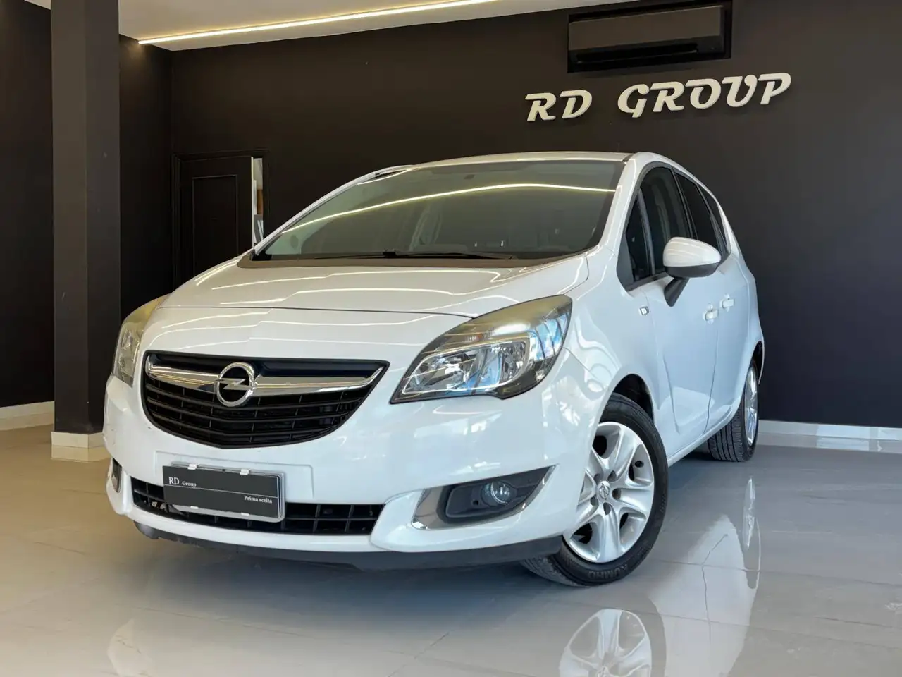 2016 Opel Meriva 1.4 Turbo 120CV GPL Tech Advance, photograph 1