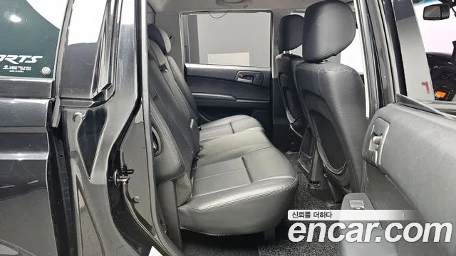 2015 KG_Mobility_Ssangyong KORANDO CX7 4WD, photograph 9