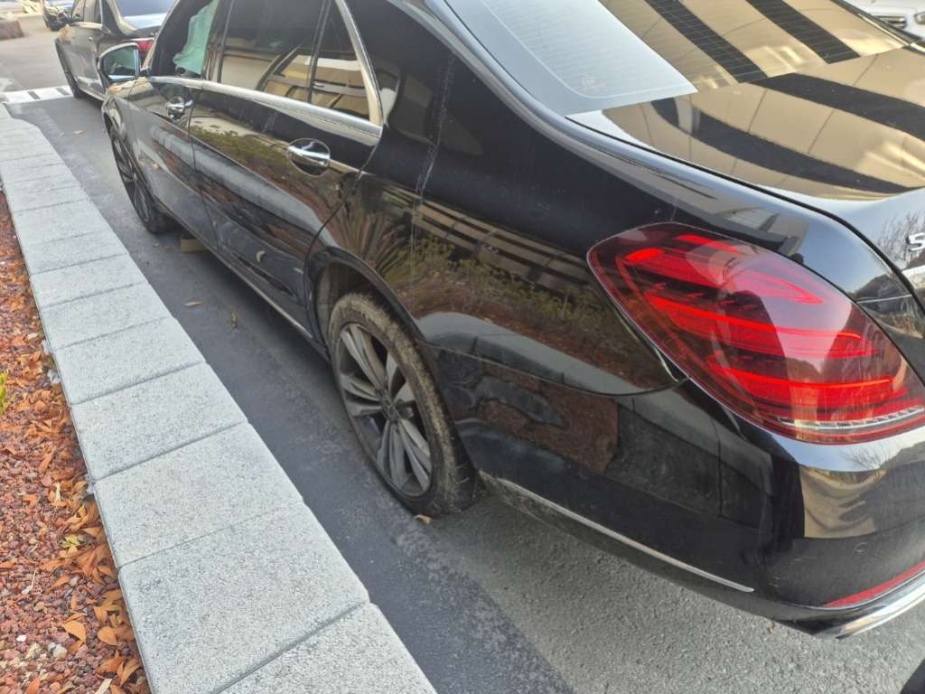 2018 Mercedes-Benz S400 d 4Matic L, photograph 5