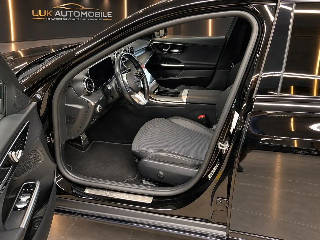 2023 Mercedes-Benz C 220 d 4Matic All Terrain*DigLicht*Burm*MemS, photograph 9