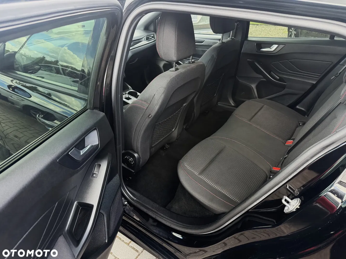 2020 Ford Focus 2.0 TDCi ST-Line Black ASS PowerShift, photograph 9
