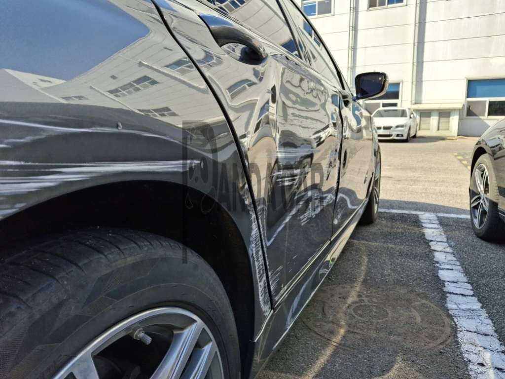 2018 BMW 740d xDrive, photograph 2