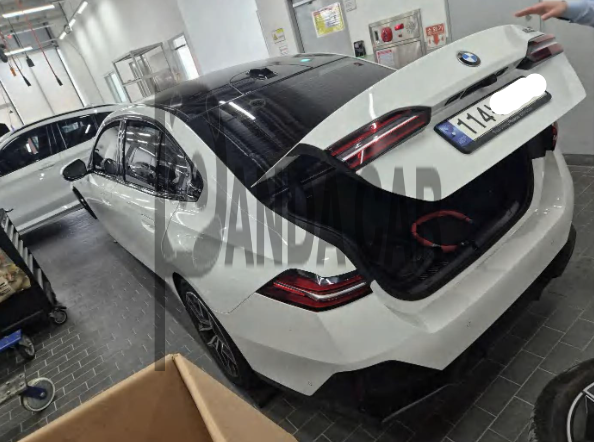 2024 BMW 520i, photograph 4