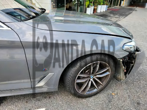 2021 BMW 520i, photograph 3