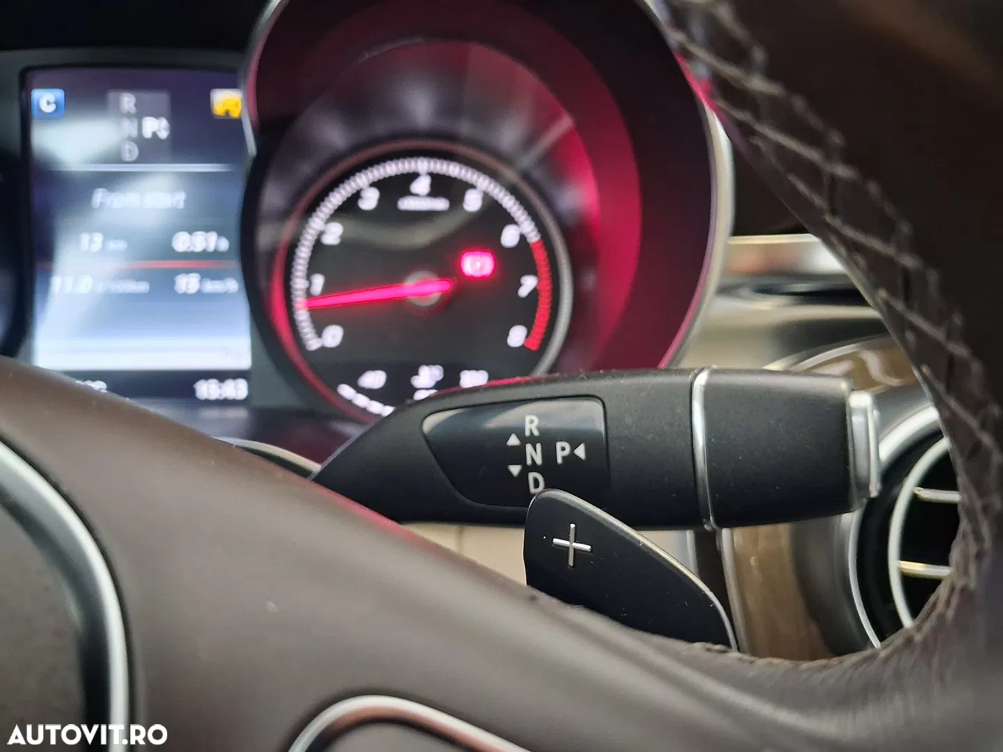 2015 Mercedes-Benz C 200 7G-TRONIC, photograph 8