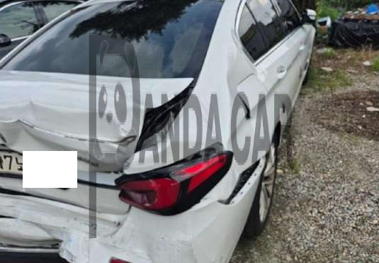 2021 BMW 523d xDrive, photograph 4
