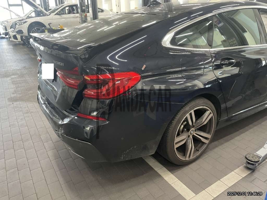 2022 BMW 630i xDrive, photograph 5