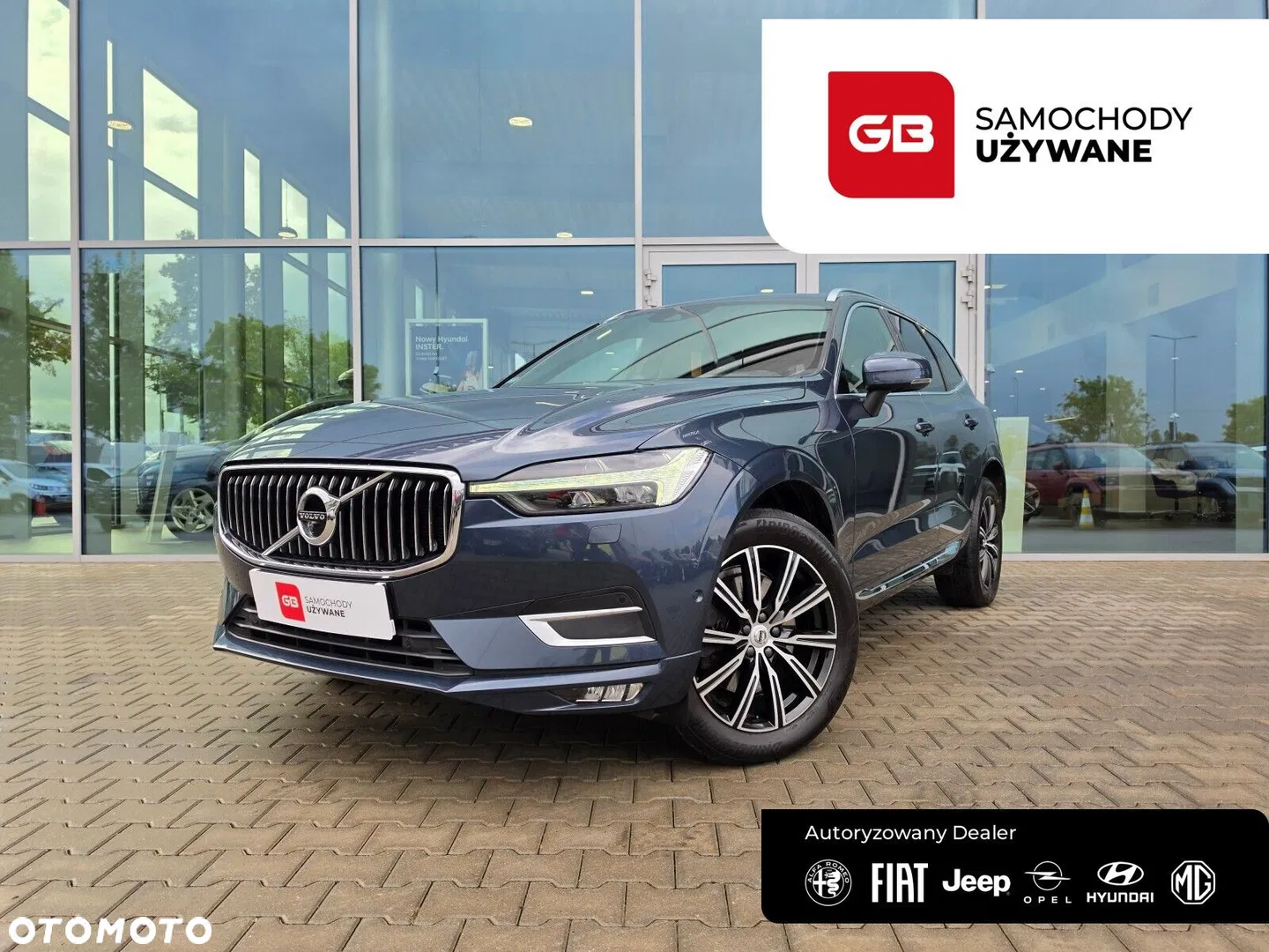 Volvo XC 60 B5 D AWD Inscription — photo 1 of 40