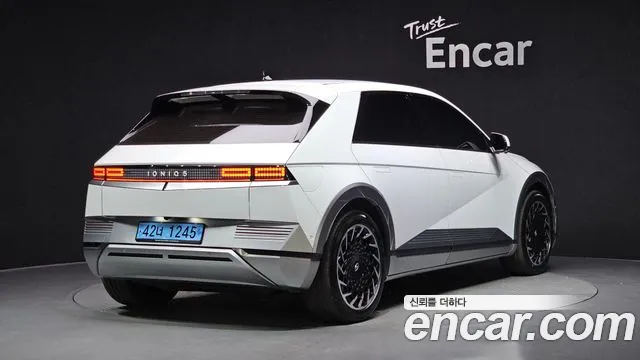 2022 Hyundai Ioniq5 Long range, photograph 2