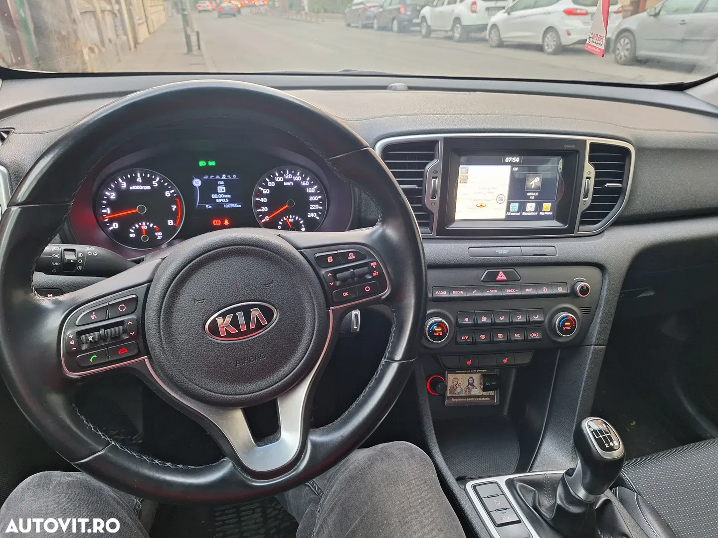 Kia Sportage 1.6 GDI 6MT 4x2 Style — photo 1 of 18