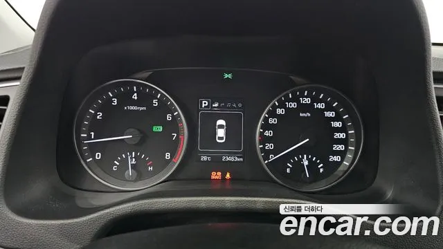 Hyundai AVANTE 1.6 GDI Value Plus — photo 1 of 30