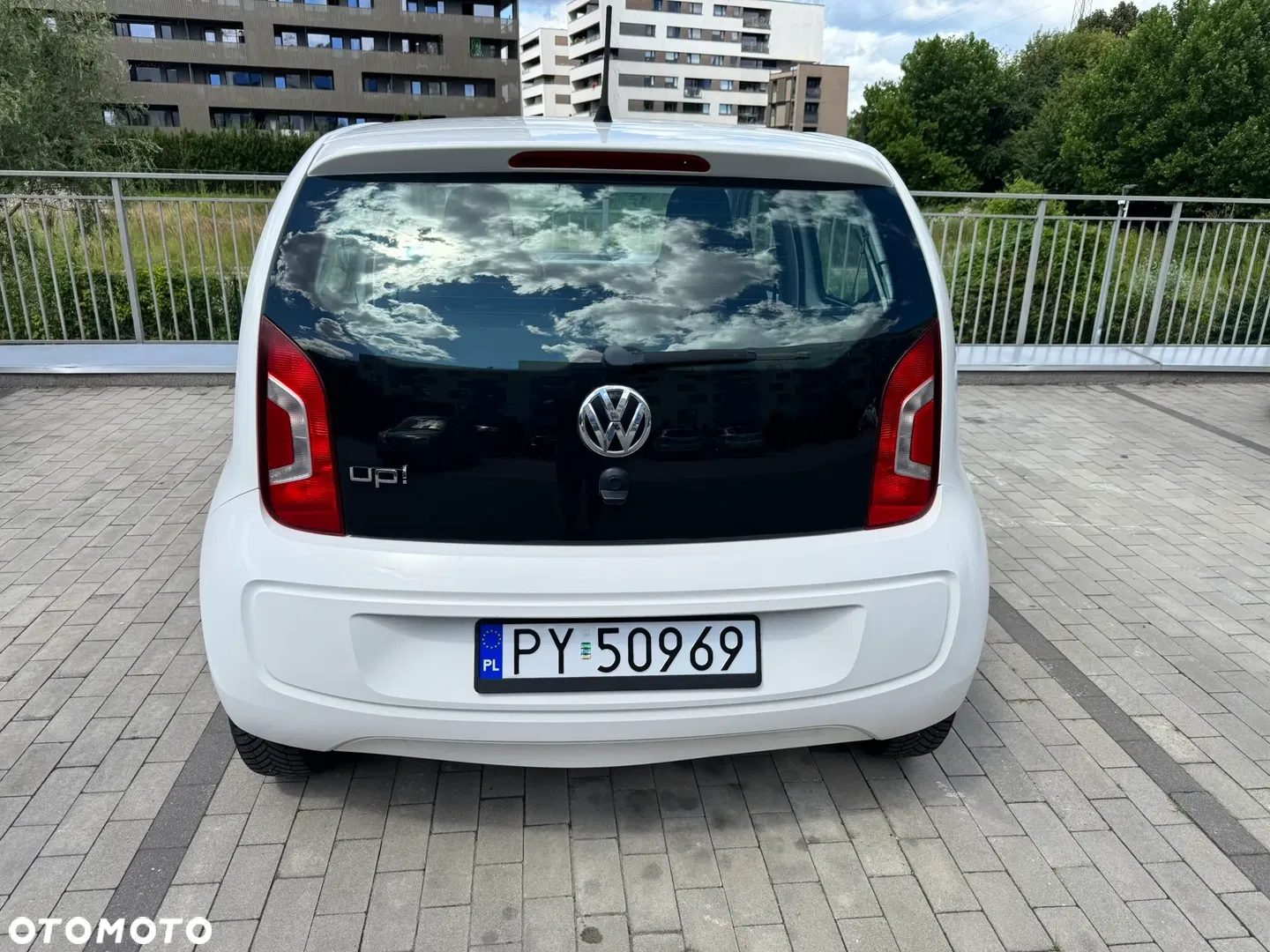 2015 Volkswagen up! 1.0 move EU6, photograph 6