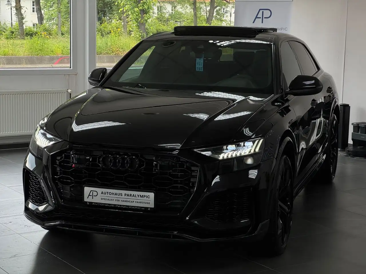 2024 Audi RS Q8 4.0 TFSI quattro *PANO*MATRIX*B&O*AGA, photograph 2
