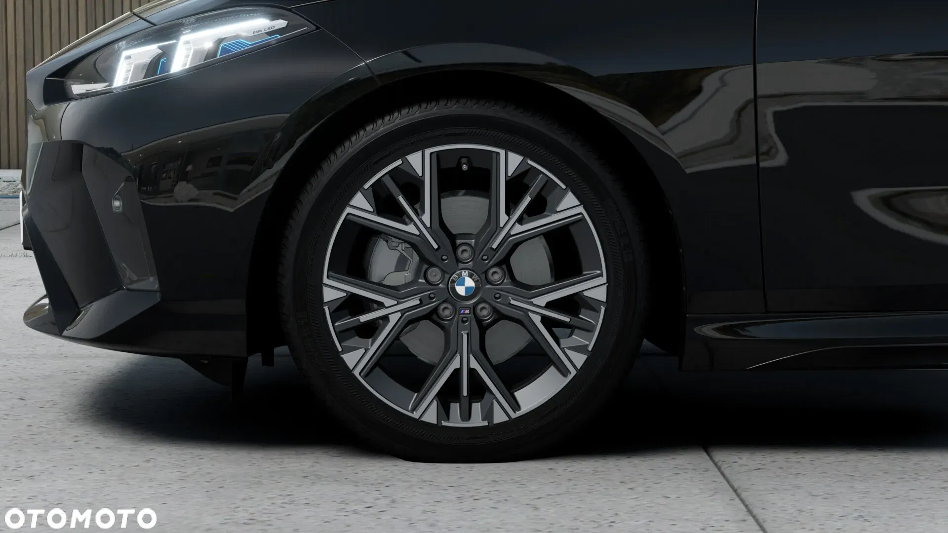2026 BMW Seria 2 220i mHEV, photograph 8