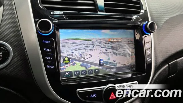 2016 Hyundai Accent 1.4 VVT Modern, photograph 6
