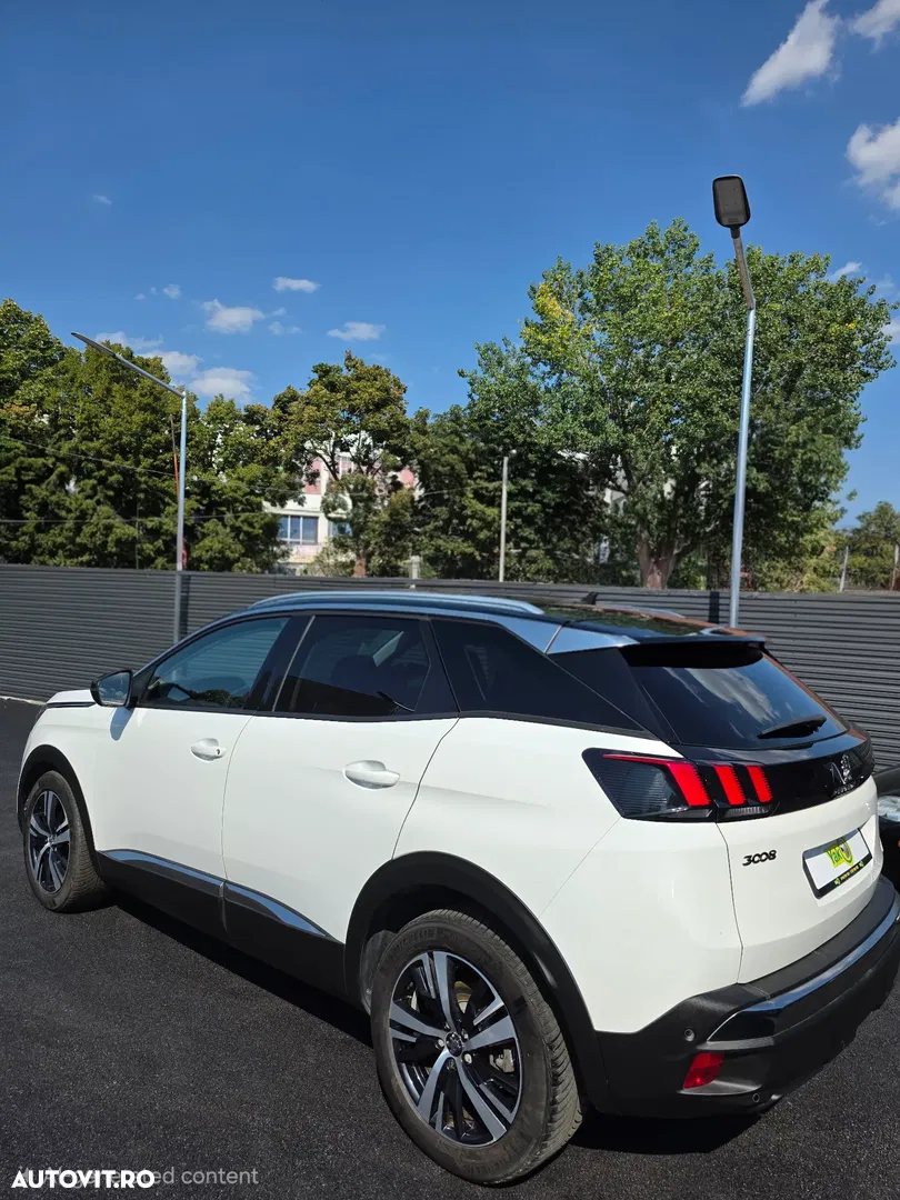 2018 Peugeot 3008 1.5 BlueHDI S&S EAT8 Allure, photograph 6