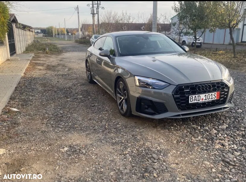 2021 Audi A5 Sportback, photograph 2
