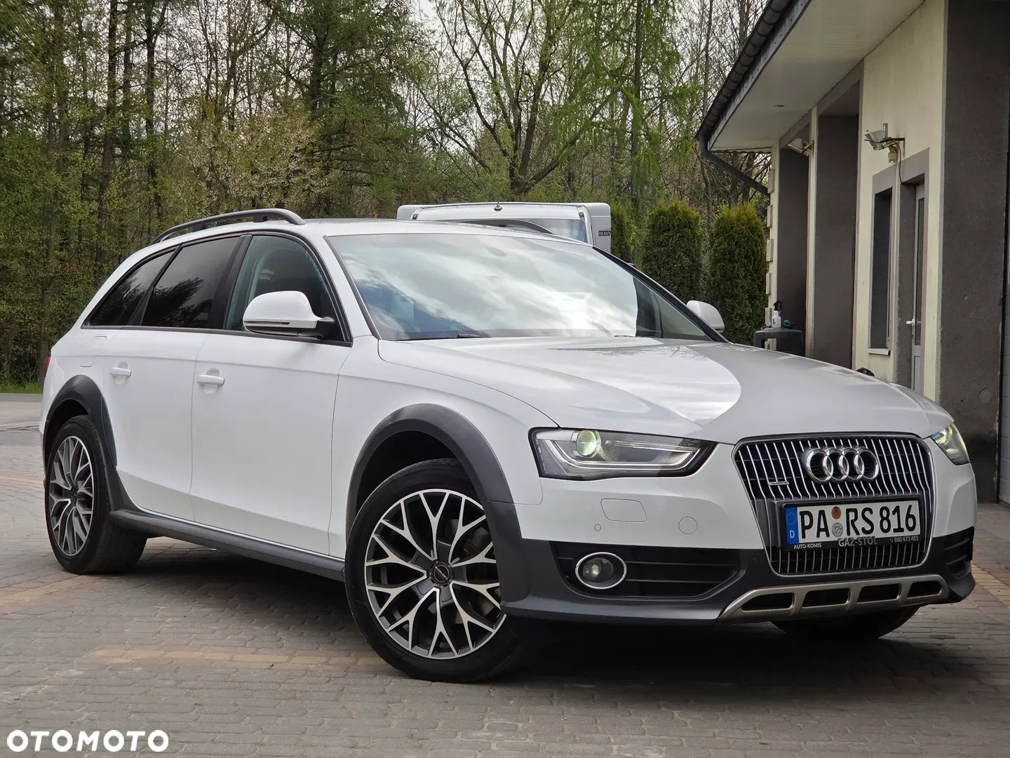 2013 Audi A4 Allroad 2.0 TDI DPF S tronic, photograph 2