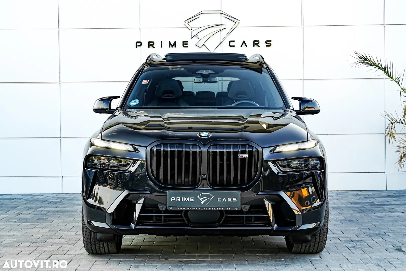 2024 BMW X7 M60i xDrive, photograph 1