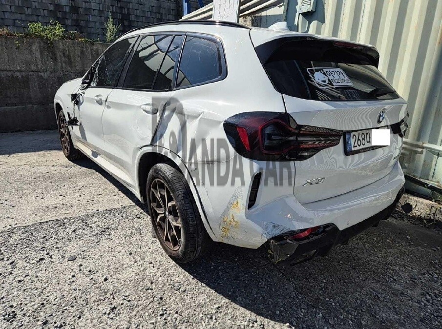 2022 BMW X3 xDrive20i, photograph 4