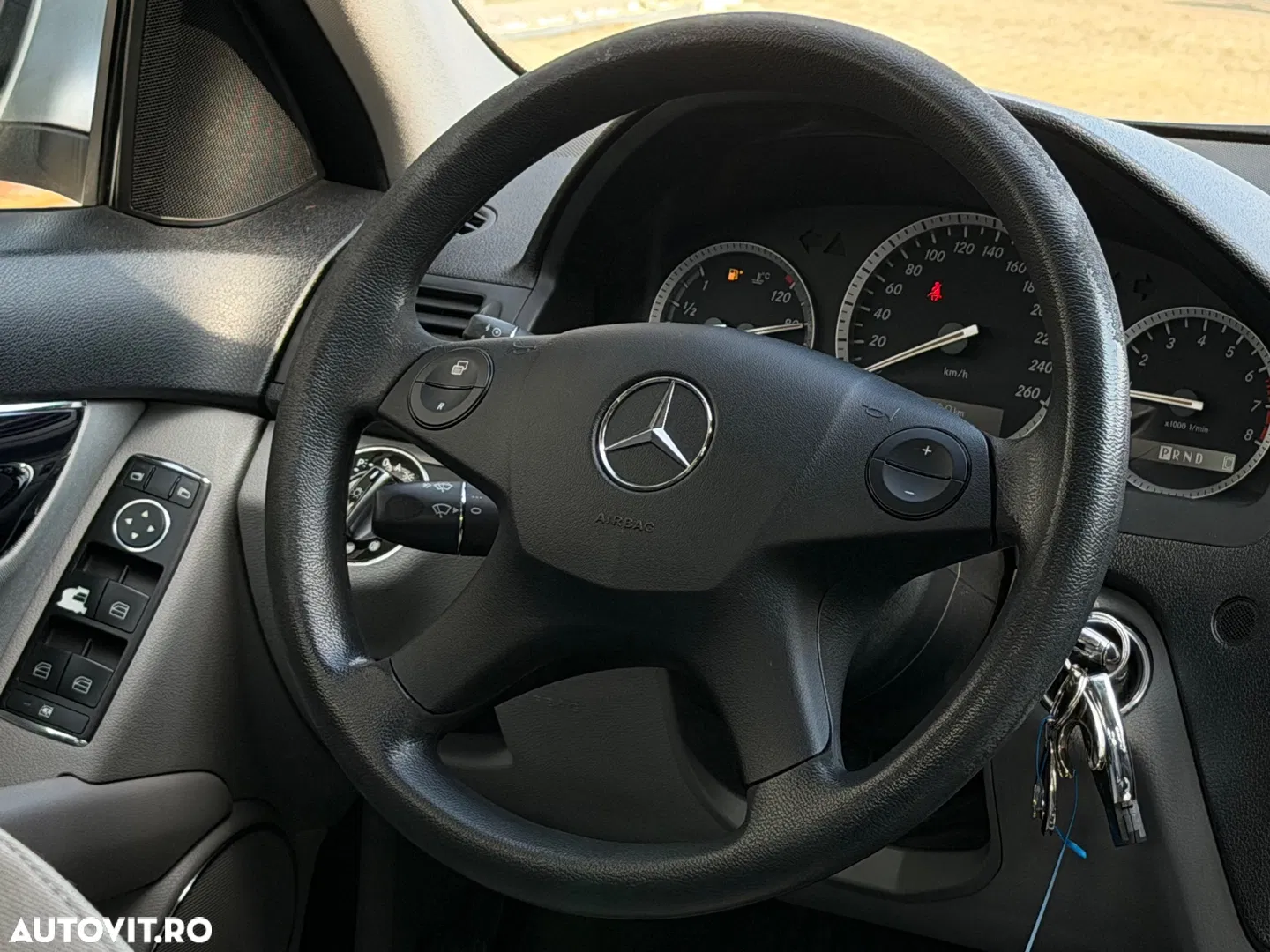 2007 Mercedes-Benz C 200 (BlueEFFICIENCY) 7G-TRONIC, photograph 6