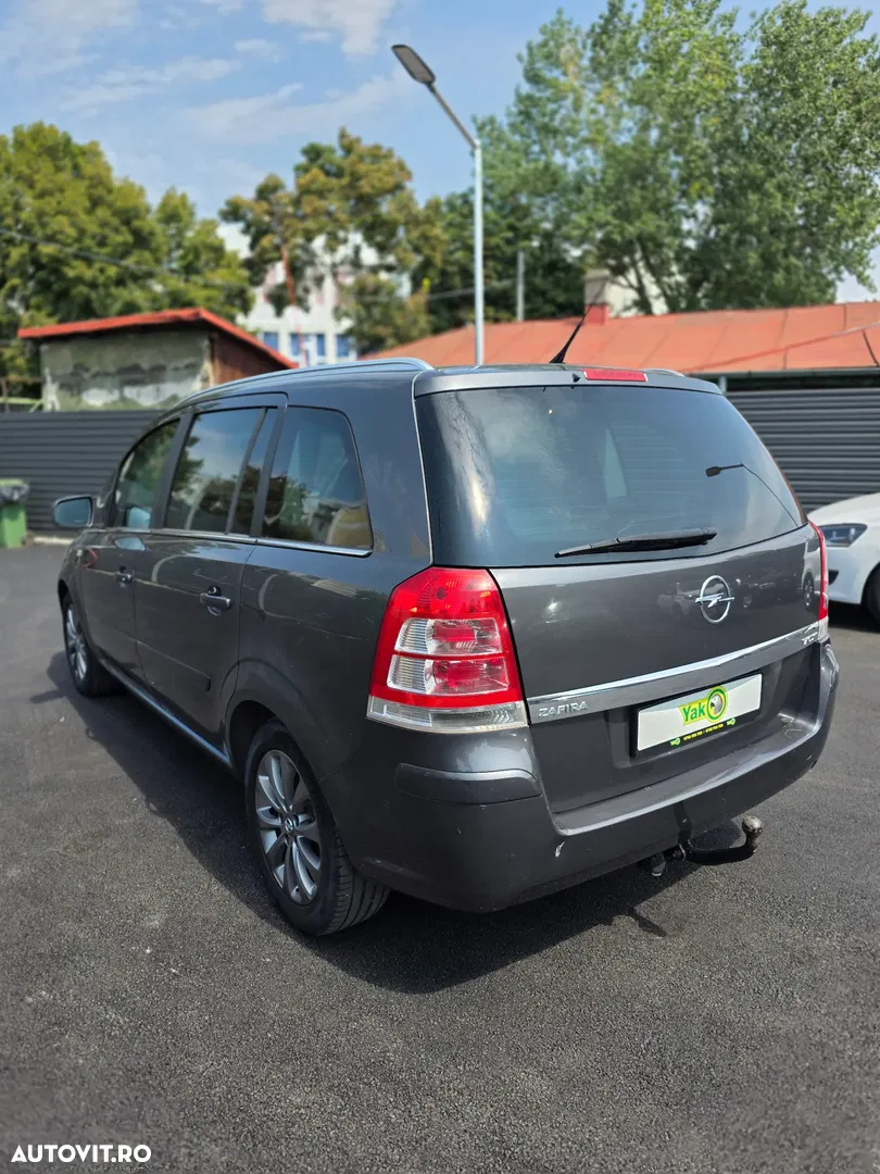 2010 Opel Zafira 1.7 CDTI Edition 111 Jahre, photograph 12