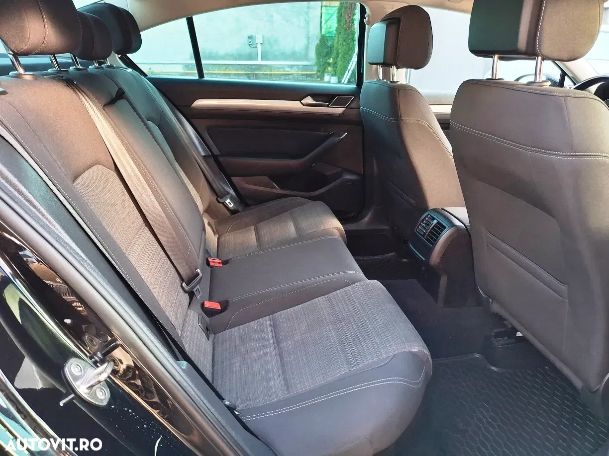 2021 Volkswagen Passat 2.0 TDI DSG Comfortline, photograph 11