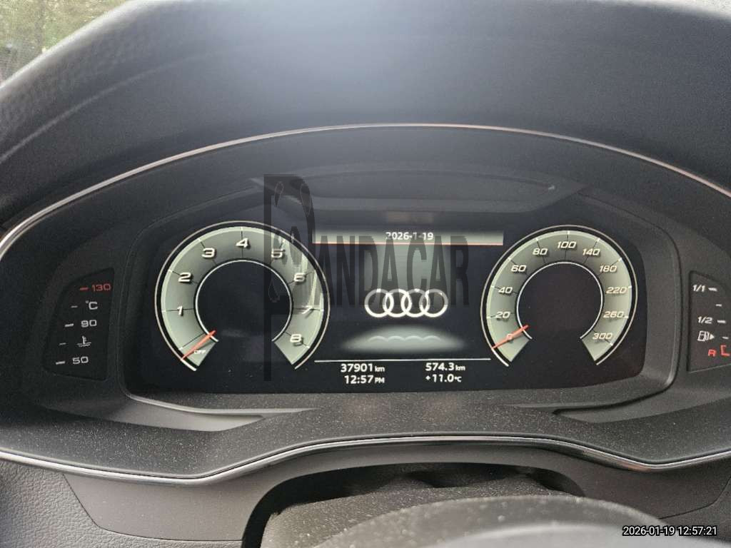 2021 Audi A6 45 TFSI, photograph 2