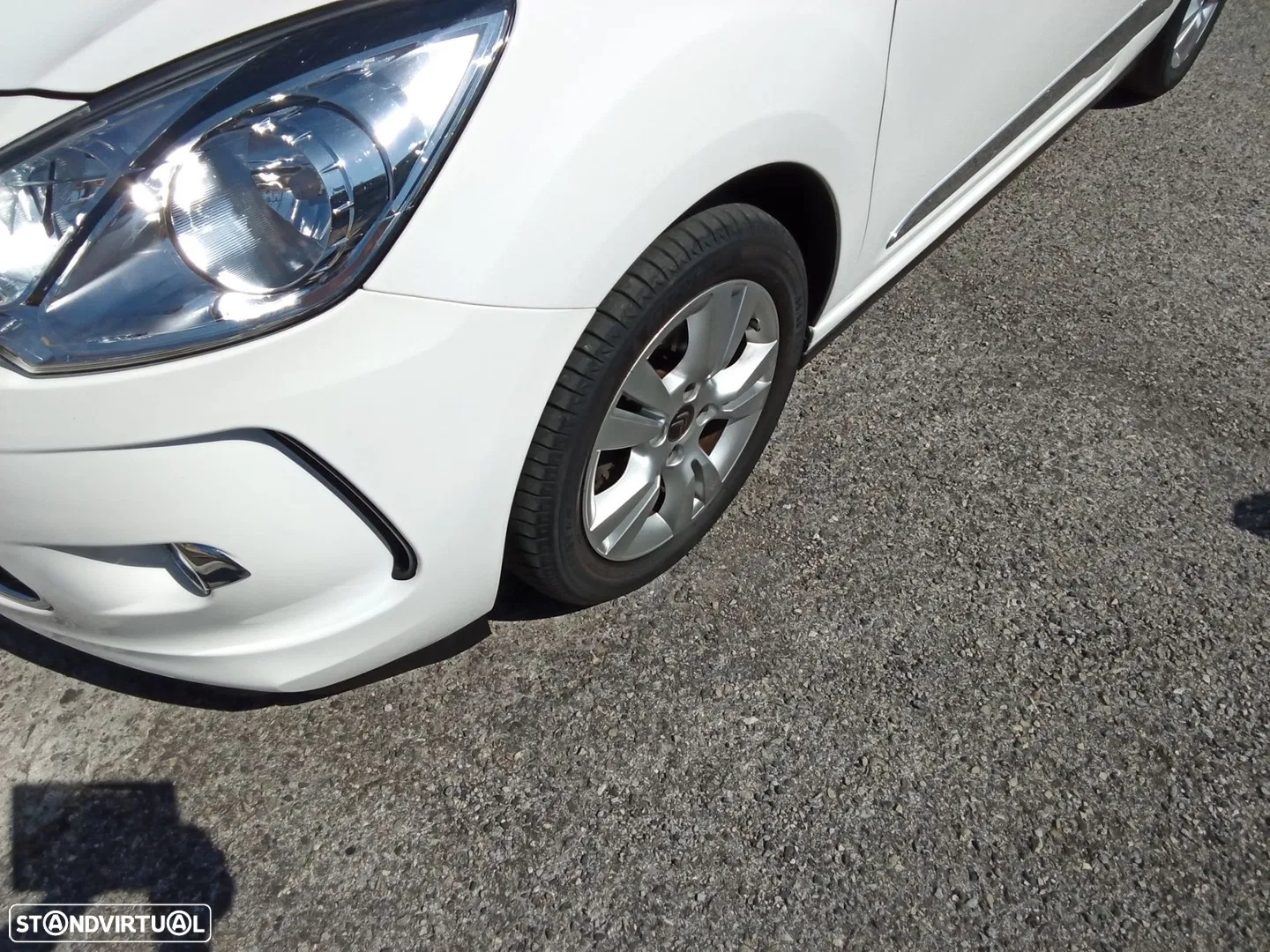 2013 DS DS3 Cabrio Pure Tech 82 Chic, photograph 11