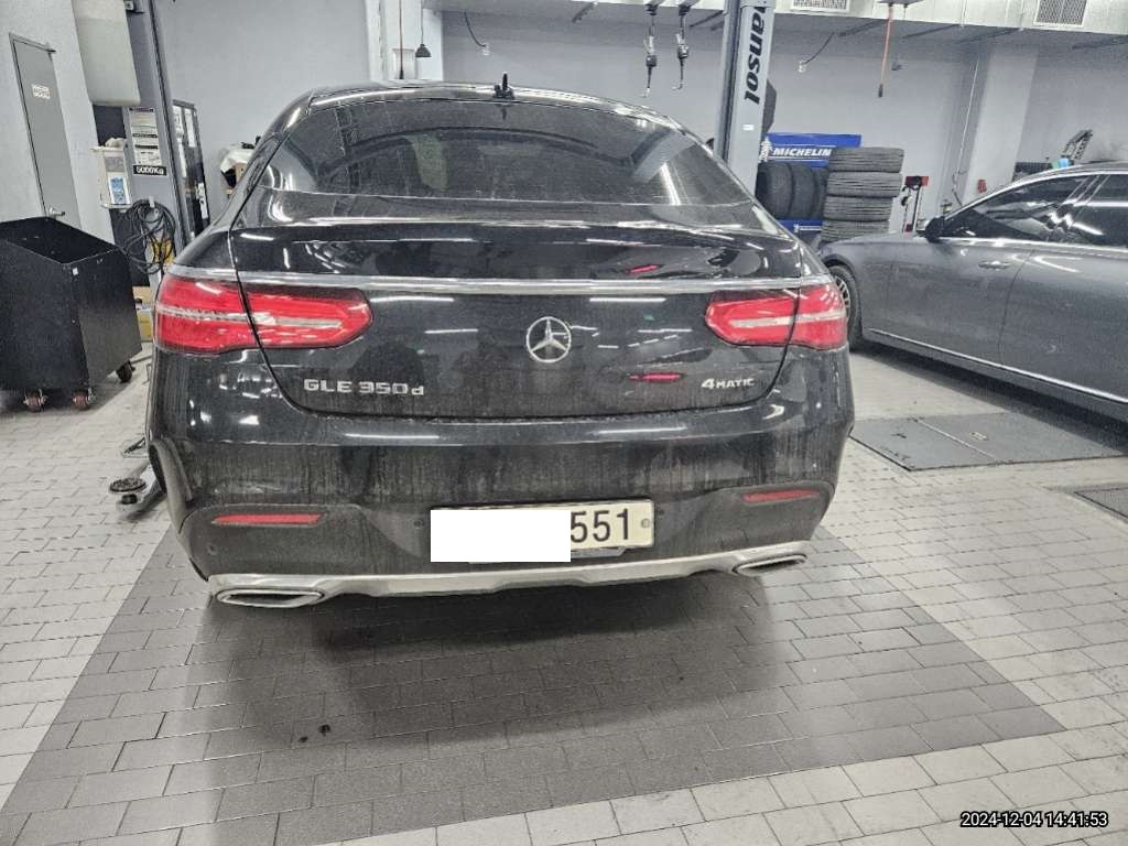 2017 Mercedes-Benz GLE350 d 4Matic Coupe, photograph 1