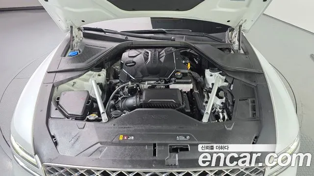 Genesis G80 Gasoline 2.5 Turbo AWD — photo 1 of 20