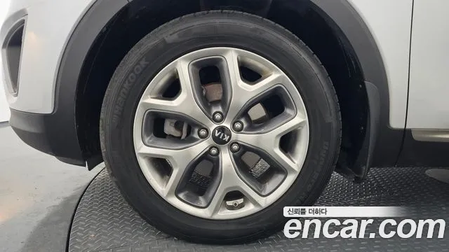 2016 Kia Sorento Diesel 2.0 2WD, photograph 7