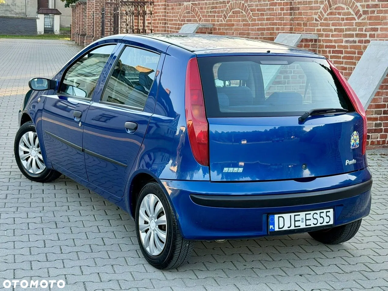 2003 Fiat Punto 1.2 8V Dynamic, photograph 2