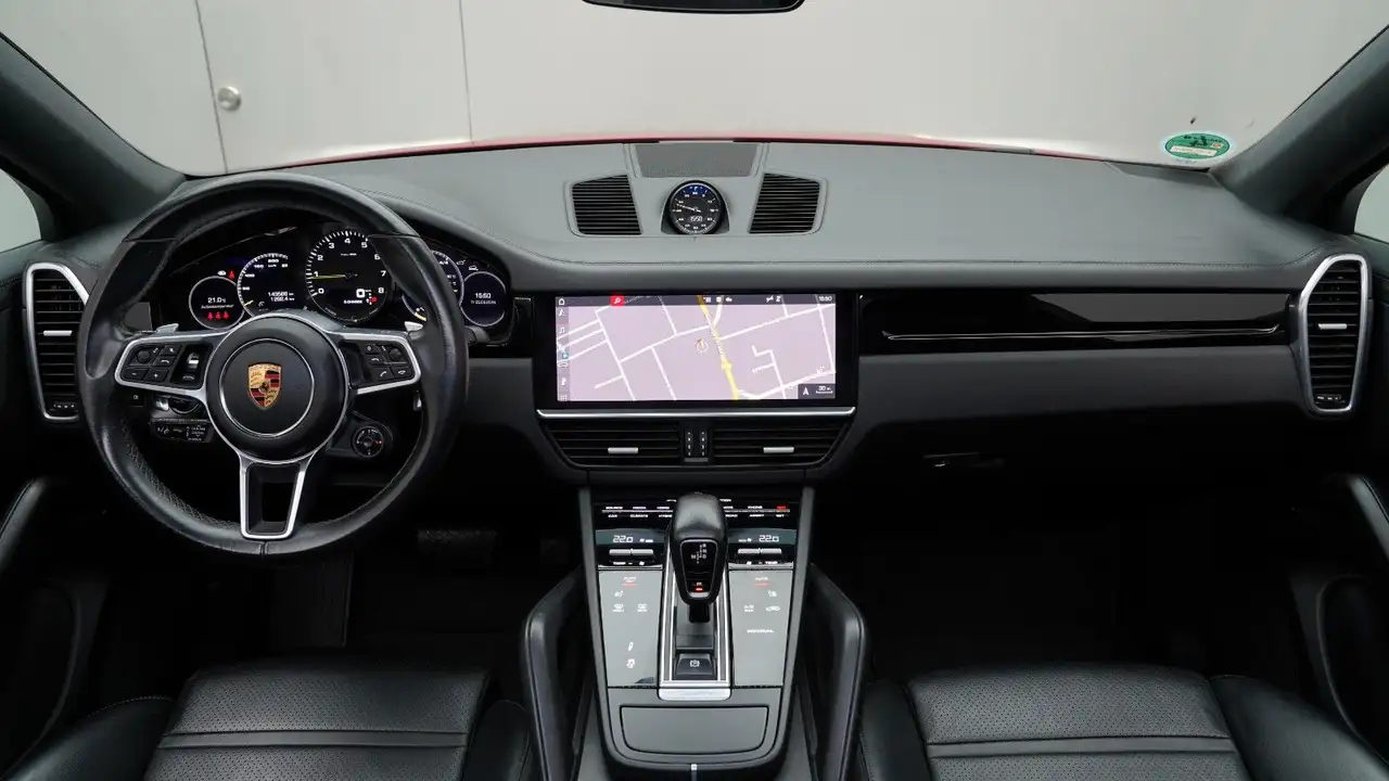 2021 Porsche Cayenne Coupe *SPORT-CHRONO*PANO*, photograph 9