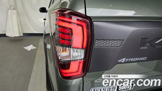 KG_Mobility_Ssangyong Rexton Diesel 2.2 4WD — photo 1 of 30