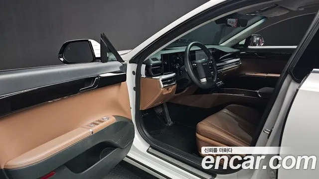 2023 Hyundai Grandeur Premium, photograph 2