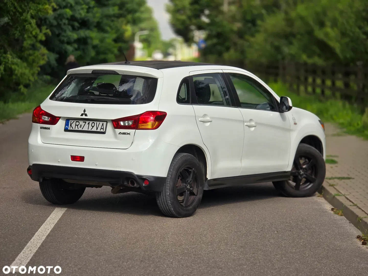 2013 Mitsubishi ASX 1.6 ClearTec 2WD Diamant Edition+, photograph 4