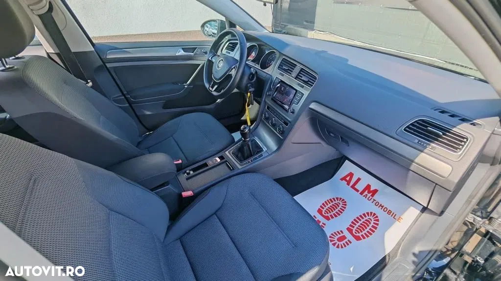 2014 Volkswagen Golf, photograph 5