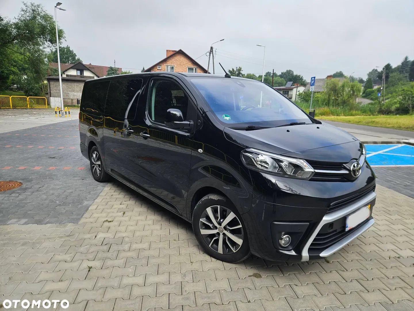 2021 Toyota ProAce Kombi D-4D Medium 2,8t, photograph 1