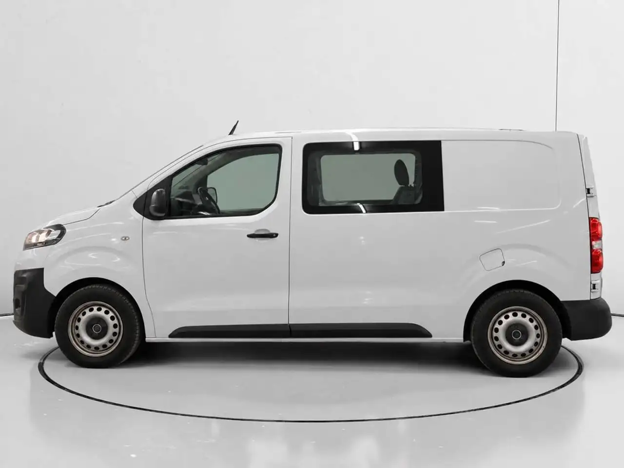 2022 Fiat Scudo Furgón Doble Cabina Plegable 1.5BlueHDI L2, photograph 6