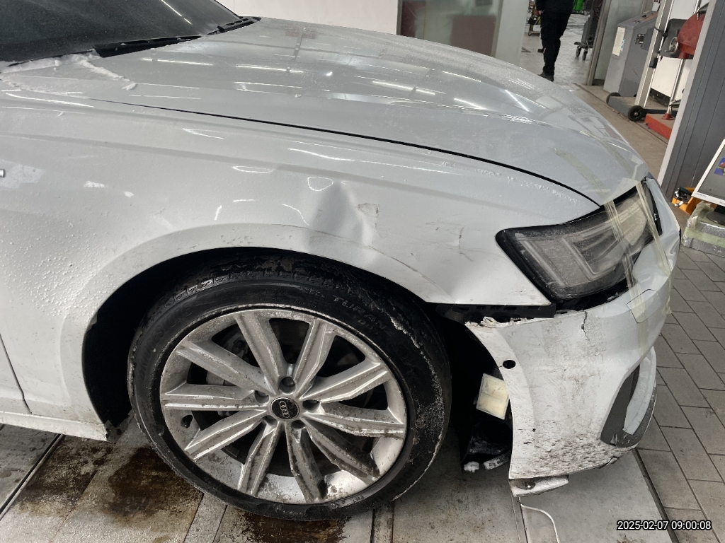 2021 Audi A6 45 TDI quattro, photograph 3