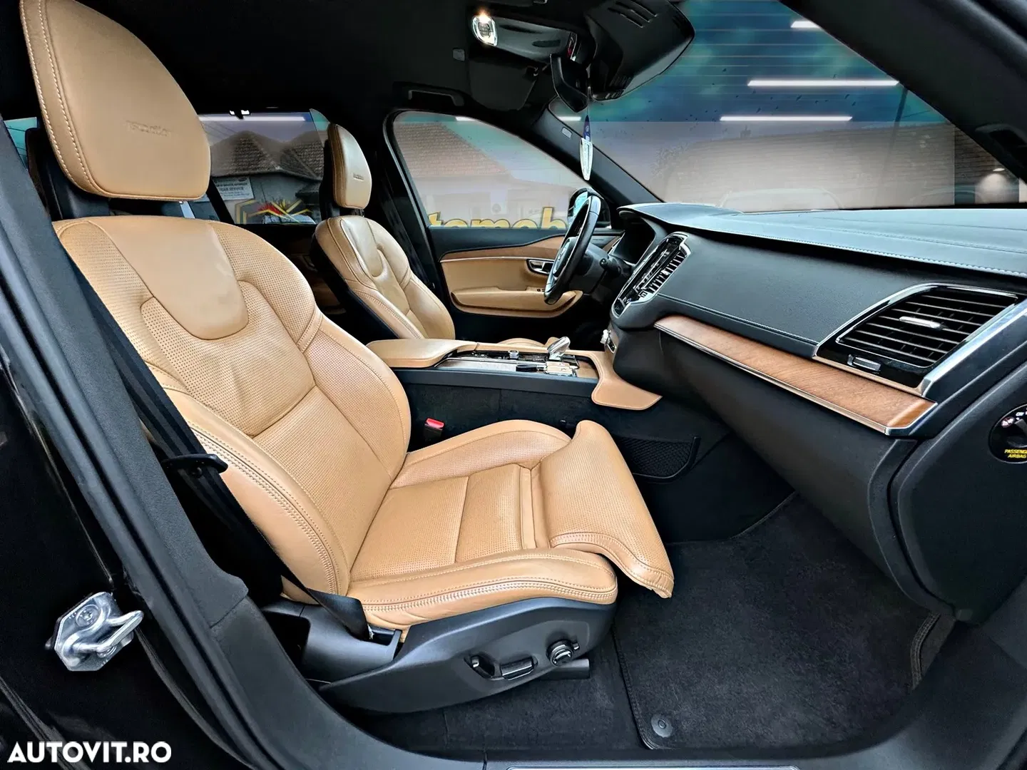 2020 Volvo XC 90 T8 AWD Twin Engine Geartronic Inscription, photograph 8
